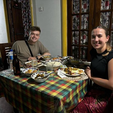 Sanu Home Stay Сигирия Экстерьер фото