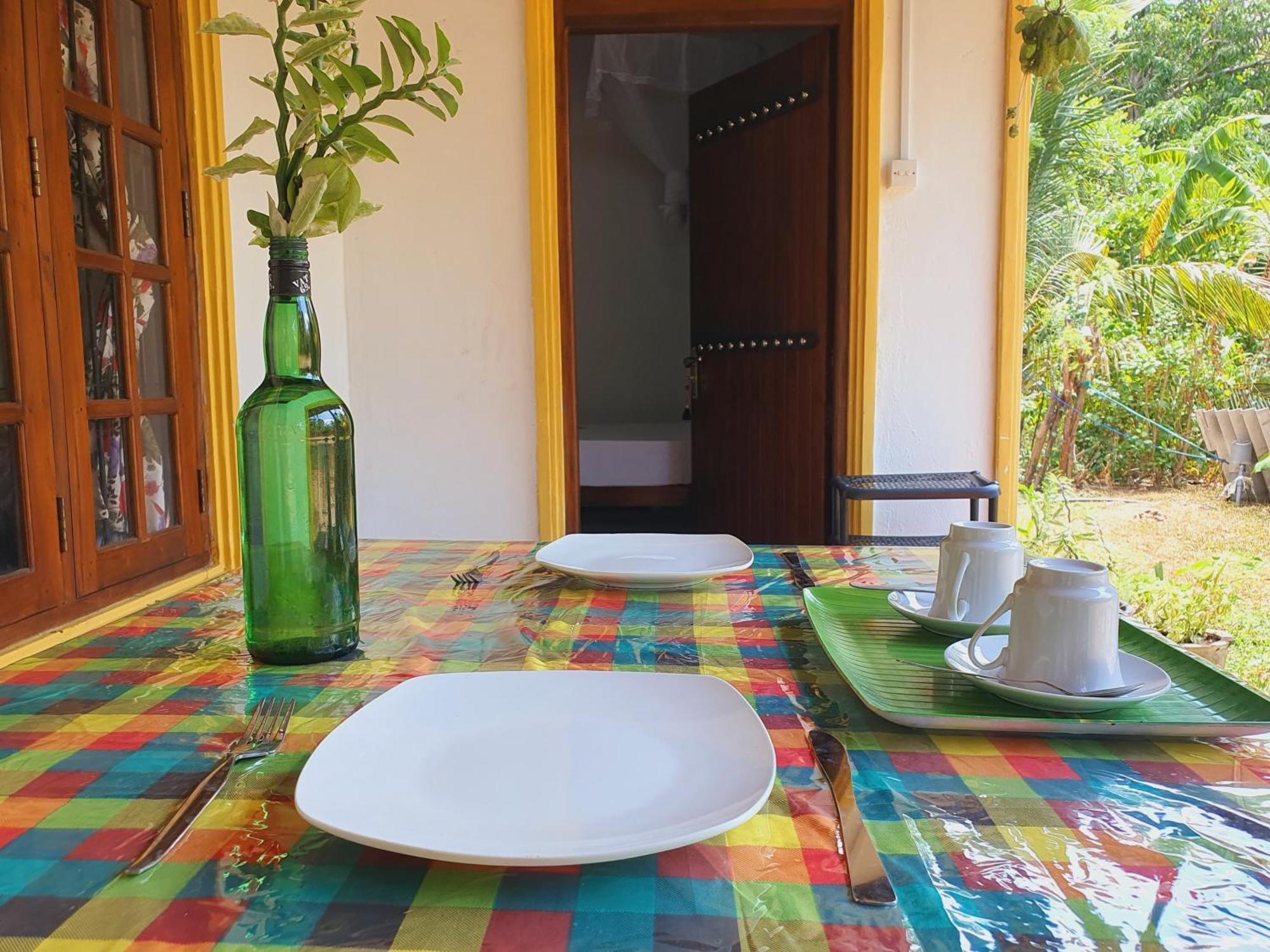 Sanu Home Stay Сигирия Экстерьер фото