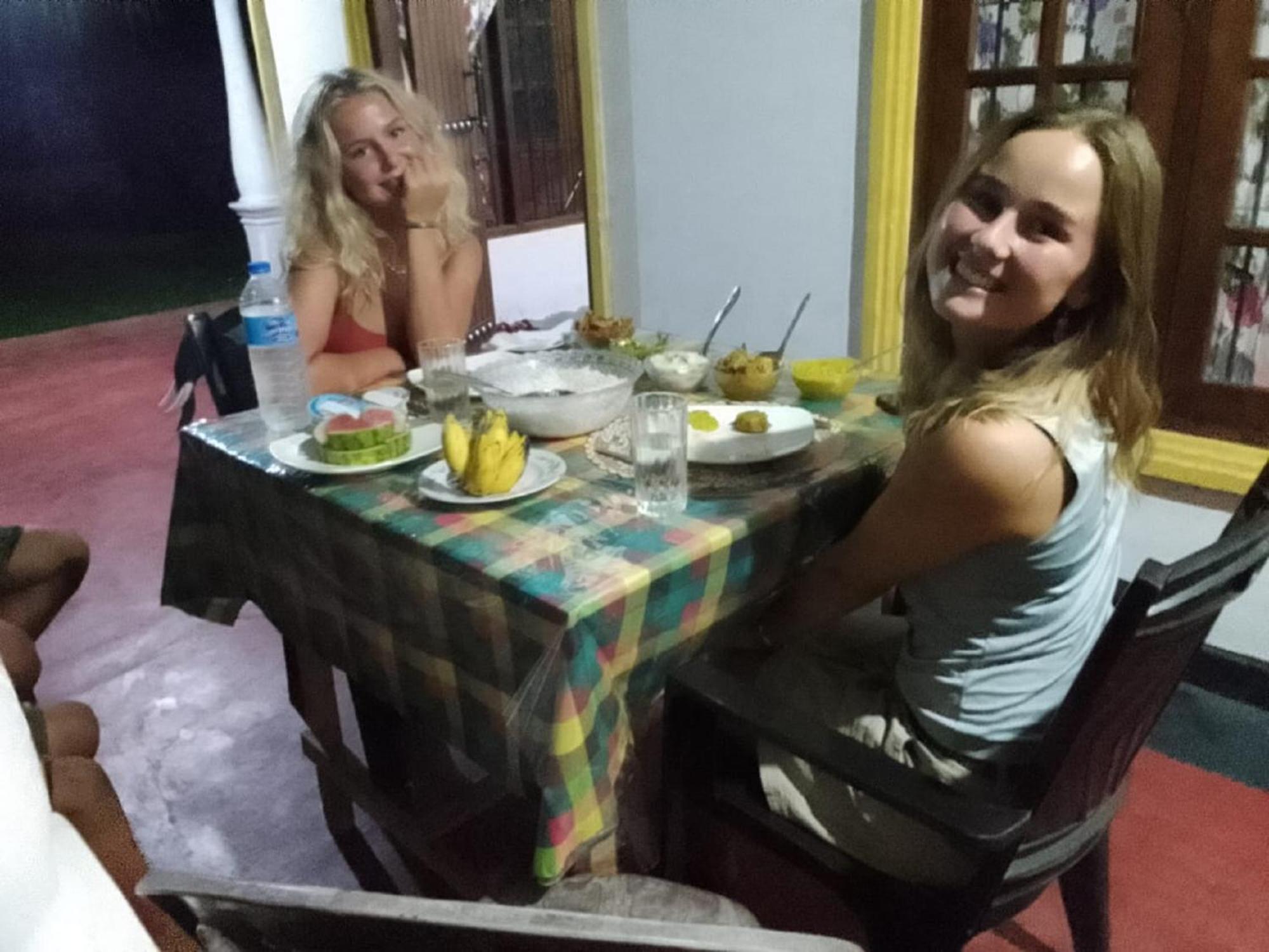 Sanu Home Stay Сигирия Экстерьер фото